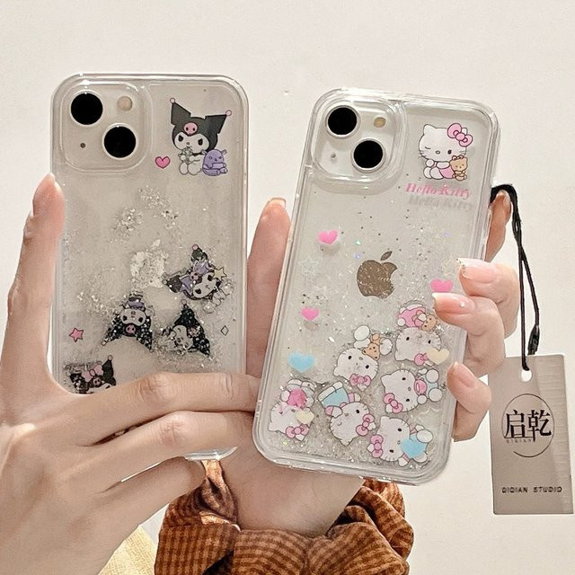 Sanrio Hello Kitty und Kuromi Handyhülle mit rosa Schleife und Glitzer-Quicksand Design für iPhone 12 bis iPhone 17 Pro Max in Pink - Bild 1