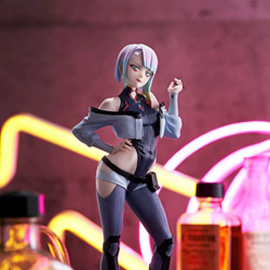 Bandai Cyberpunk Edgerunners Lucy Anime Figur aus PVC, Multicolor, Höhe: 18 cm - Bild 5
