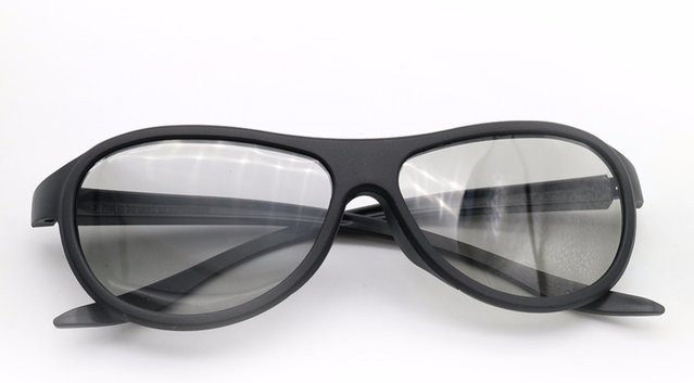 VISFORY Ersatz-AG-F310 3D-Brille, polarisierte passive Brille für LG, TCL, Samsung, SONY und Konka, RealD 3D-Kino, TV und Computer, Gelb-Schwarz - Bild 1