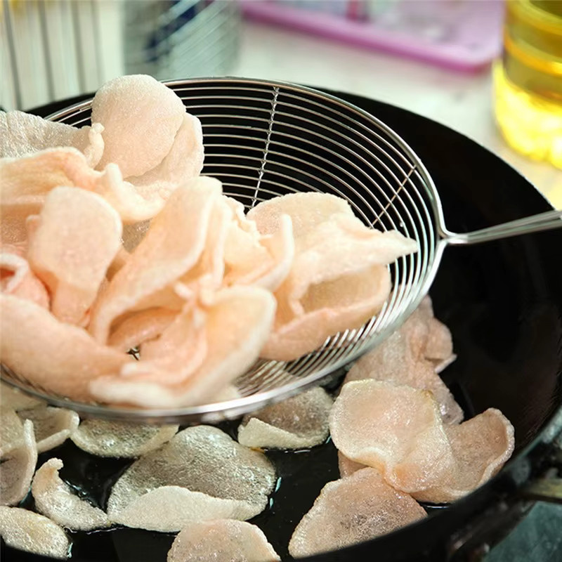 Ovaler Siebtopf aus Edelstahl mit feinem Filternetz in Silber oder Schwarz zum Frittieren und Kochen - Bild 3