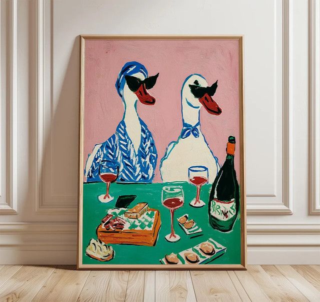 Retro Kunstdruck Duck Wine Party von SHENCHEN als wandmontierbares Poster mit Enten und Wein für deine Küchen- oder Esszimmerdekoration - Bild 1