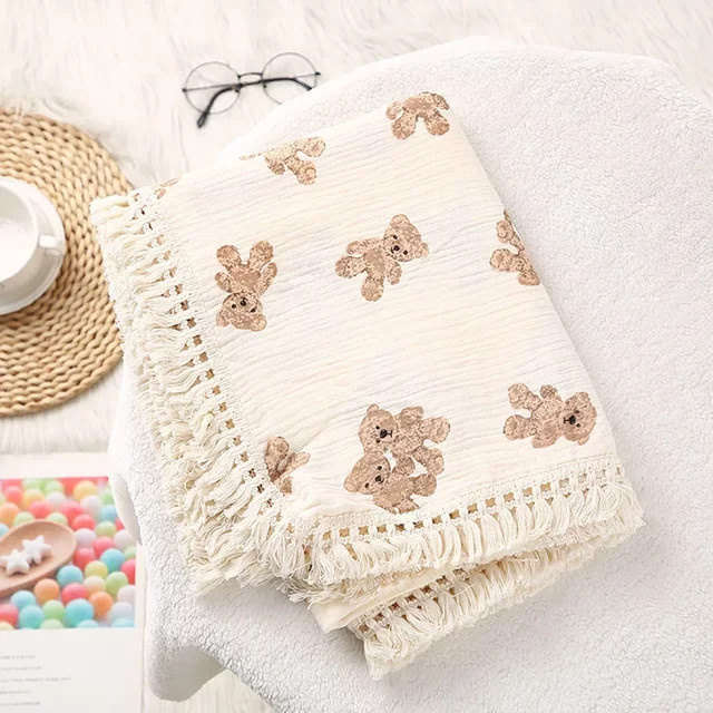 DANIVIVI Baby Decke aus Baumwolle Musselin mit Bär-Print und Quasten - Bild 1