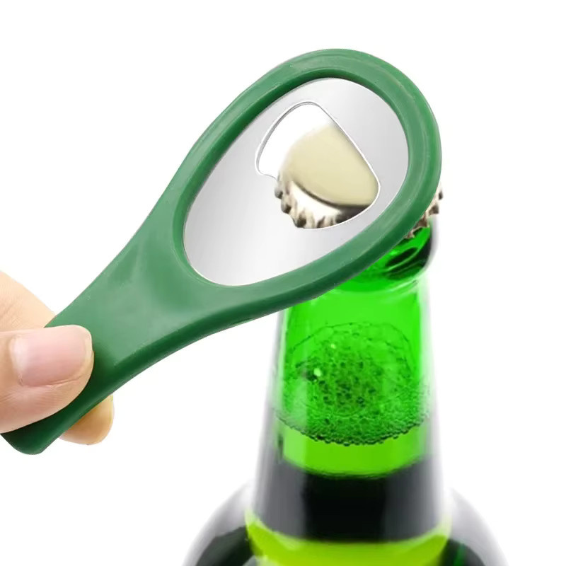 Tragbarer Mini Glasöffner aus Metall in Schwarz mit ergonomischem Griff für Bierflaschen und Dosen - Bild 3