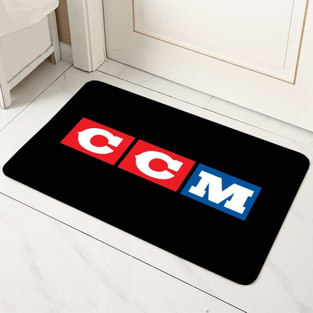 Rutschfeste Mikrofaser-Fußmatte mit CCM-Retro-Eishockey-Logo in Schwarz - Bild 1