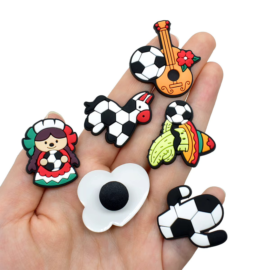 12-teiliges Fußball-Schuh-Charms-Set, PVC, Kinder - Bild 3