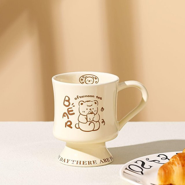 Yiran Furniture Keramiktasse mit Herz-Design, Weiß, 400 ml - Bild 1