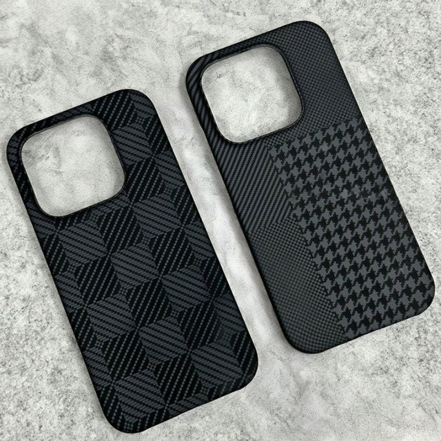 Schutzhülle für VIVO IQOO 15 13 12 Pro X300 X200 mit Schachbrettmuster aus hartem PC in Schwarz - Bild 1