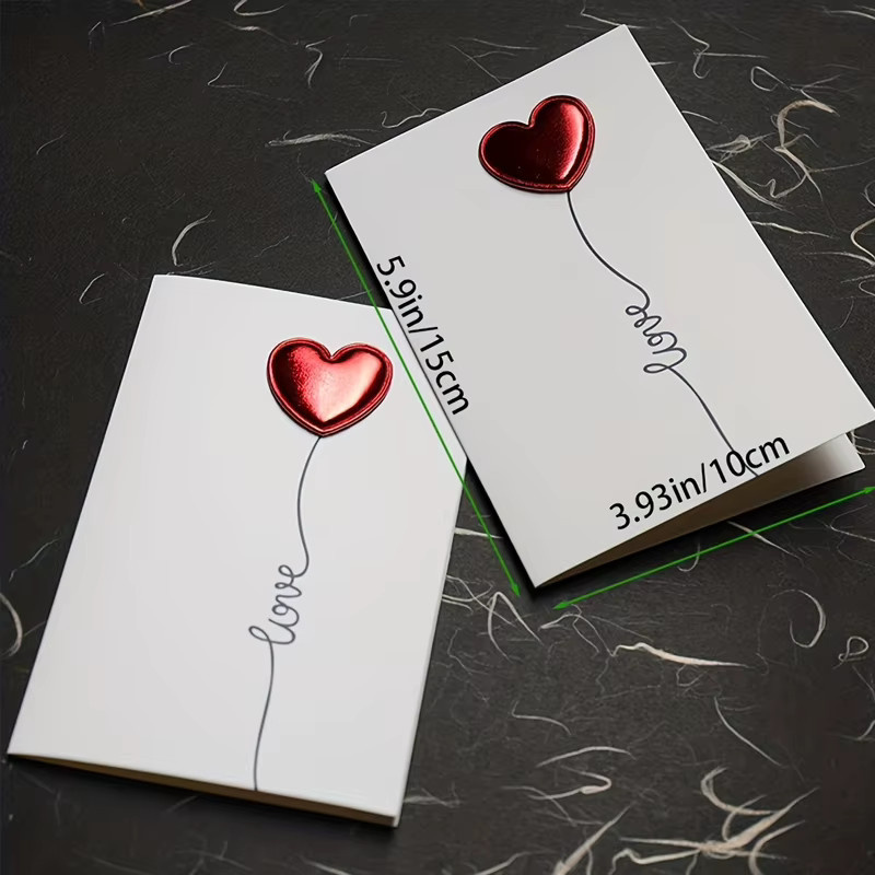 Weiße Liebeskarten und Umschläge aus Papier für Valentinstag und kleine Liebesnotizen - Bild 3