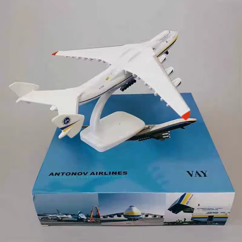 ART CROWN MODEL Ukraine Antonov An225 Transportflugzeug, Druckgussmodell, 1:400, mit Basis und Fahrwerk - Bild 2