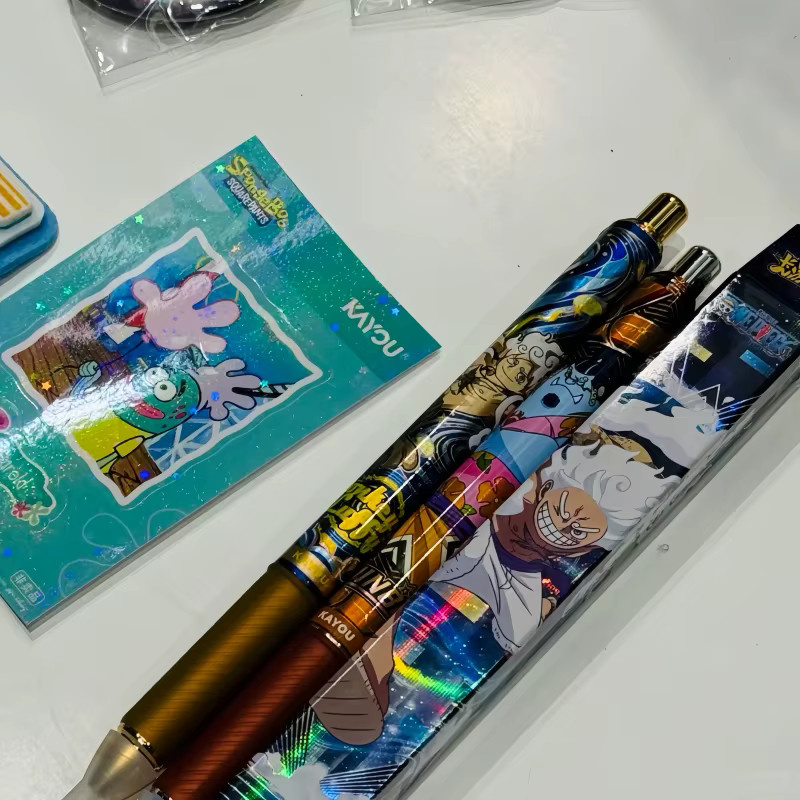 Kayou One Piece Schreibwaren-Überraschungsbox mit bunten Gelstiften für Kinder - Bild 5