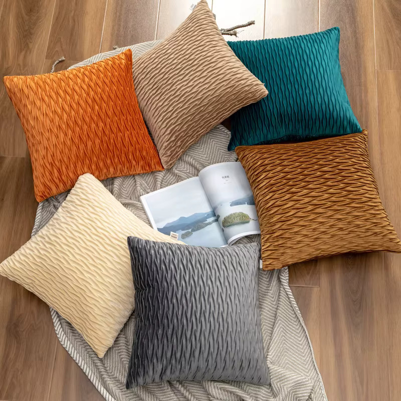 LMETJMA Dekorative Kissenbezüge aus Samt in Beige, B/H: 45 x 45 cm - Bild 2