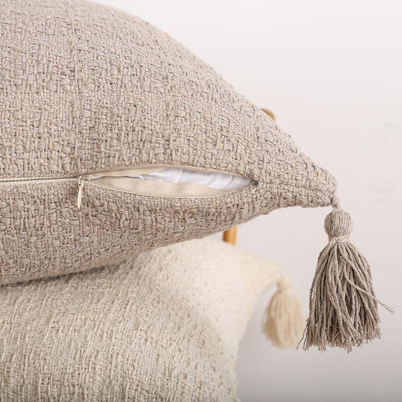 JMG Clothing Kissenbezug aus gestricktem Stoff mit Quasten in Beige, B/H: 45 x 45 cm oder B/H: 30 x 50 cm - Bild 2