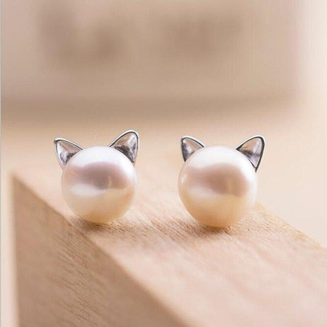 YIRAN Jewelry Damenohrringe, versilbert, kleine Katze, beige - Bild 1