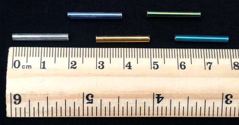 Perlen Glas Seed Bugle, 2,5*20mm, Silber Kern, 48 Teile/los - Bild 2