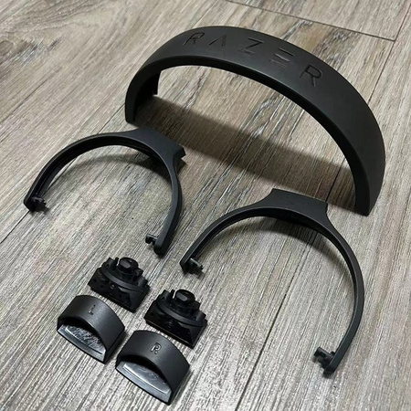 Razer Original-Ersatzteil Schnallenhalterung Scharnier-Schwenkohrpolster für Barracuda X / 2.4G Wireless Bluetooth Gaming Headset in Schwarz
