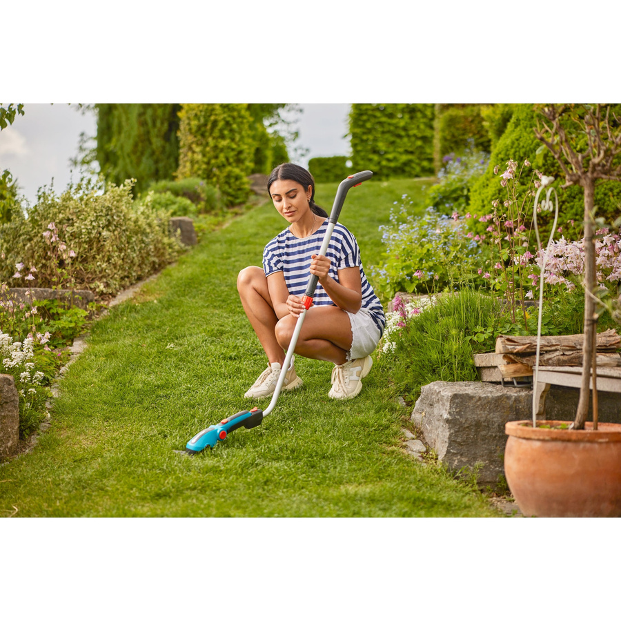 Gardena Akku-Grasschere ComfortCut Li Set mit Akku - Bild 3
