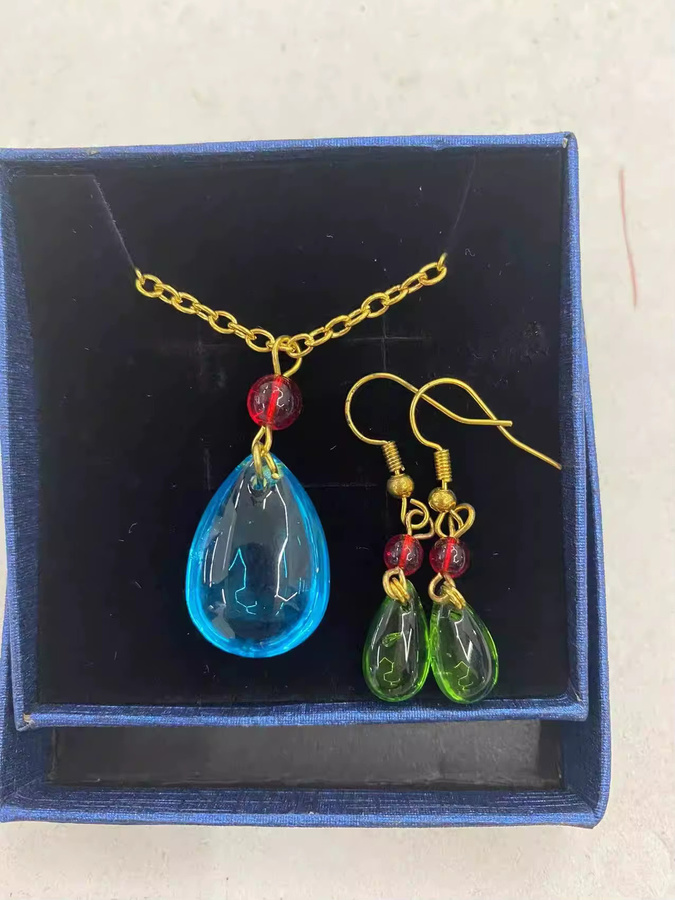 Halskette und Ohrringe Anime Howl Castle, Gold, Unisex, Kristall - Bild 2