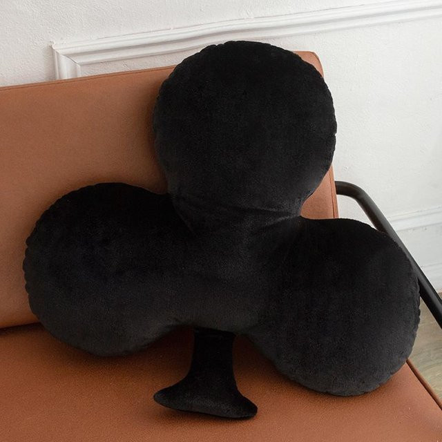 Yiran Health & Beauty Poker Plüschkissen mit Herz- und Karo-Design in Rot und Schwarz, weich gefülltes Squishy-Kissen zur Dekoration für Sofa, Stuhl oder Bett - Bild 1
