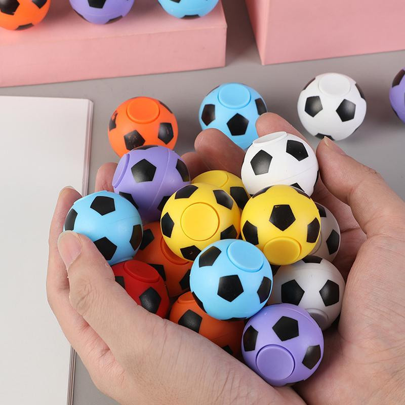 XDR 5-teiliges Set Mini Fidget Spinner Fußball Spielzeug - Bild 2