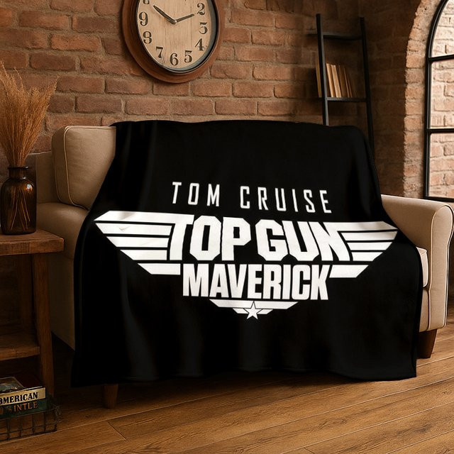 Livrane Flanelldecke Top Gun mit Tom Cruise-Motiv in Schwarz, B/B/H: 150 x 135 x 1 cm - Bild 1