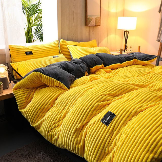 Evich Bettwäsche Set aus Samt in Lake Blue, 3-teilig, Winter Bettbezug mit Quilt-Abdeckung, B/H: 240 x 220 cm - Bild 1