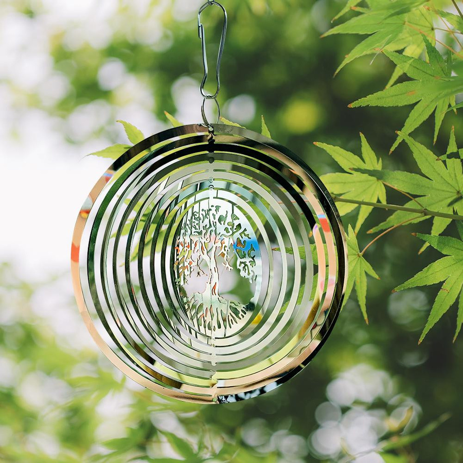 3D-Windspiel aus Metall mit Lebensbaum-Motiv in Silber als rotierende Hängedekoration für Garten und Zuhause - Bild 3