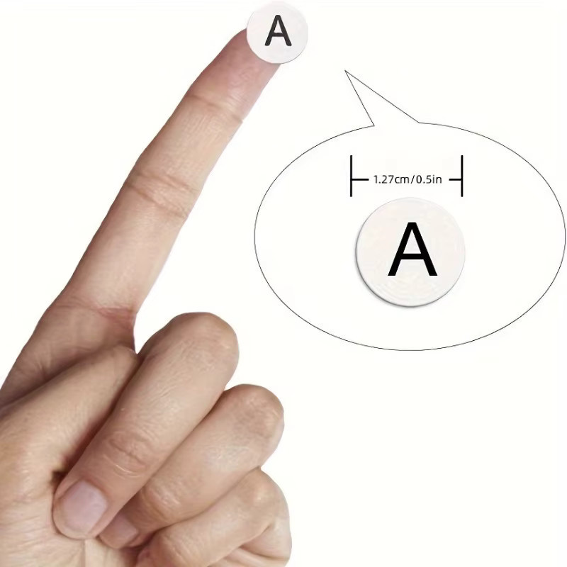 26 Blatt Alphabet-Aufkleber mit den Buchstaben A bis Z, runde selbstklebende Papieretiketten in Weiß - Bild 1