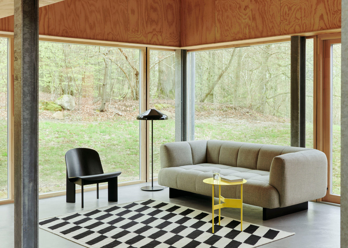 HAY Shift Kelim Teppich aus Wollgarn mit grafischem Muster in Burgundy, Blue und Black - Bild 2