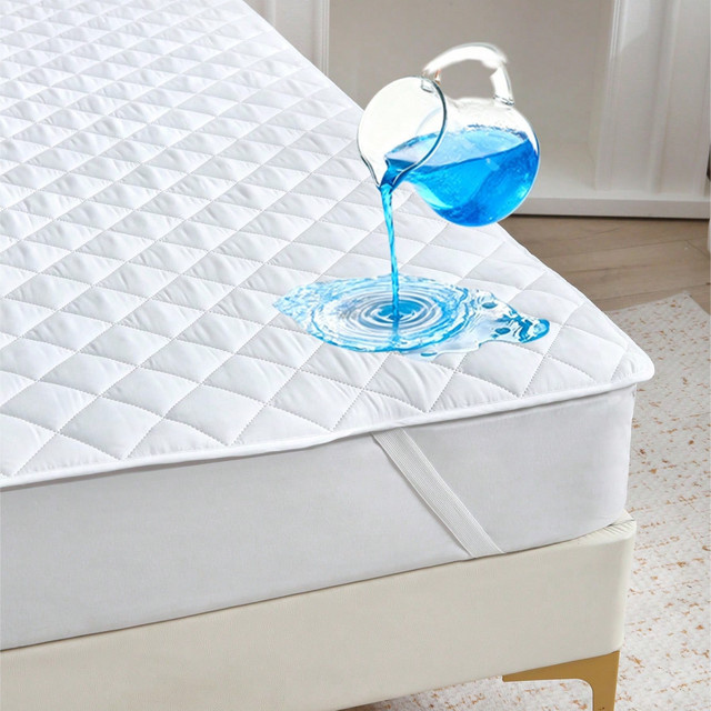Wasserdichter Matratzenschoner mit Karomuster und elastischen Eckbändern in Grau-Weiß, B/T/H: 90 x 200 x 30 cm - Bild 1