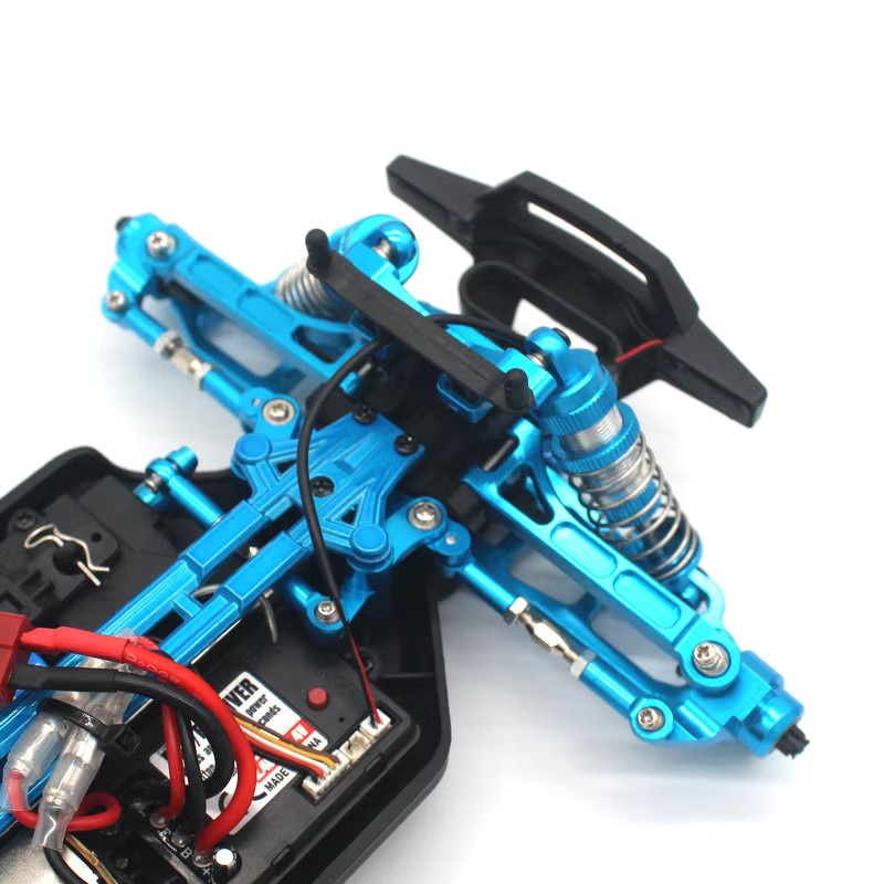 JJRC C8805 RC Auto, 1/16, ferngesteuert, mit Metall-Schwingarm-Upgrade und Achssatz - Bild 1