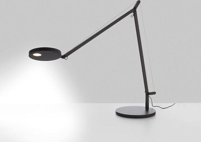 Artemide Demetra LED-Schreibtischleuchte in Grau, dimmbar und verstellbar mit 3000K Lichtfarbe - Bild 1