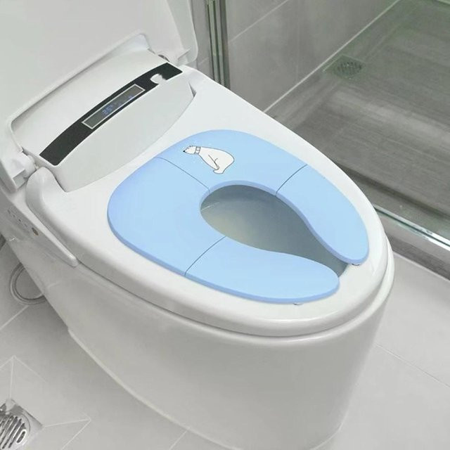 Binchi Outdoor Equipment Universeller faltbarer Baby Reise-Toilettensitz aus Polypropylen mit rutschfesten Saugnäpfen, blau - Bild 1