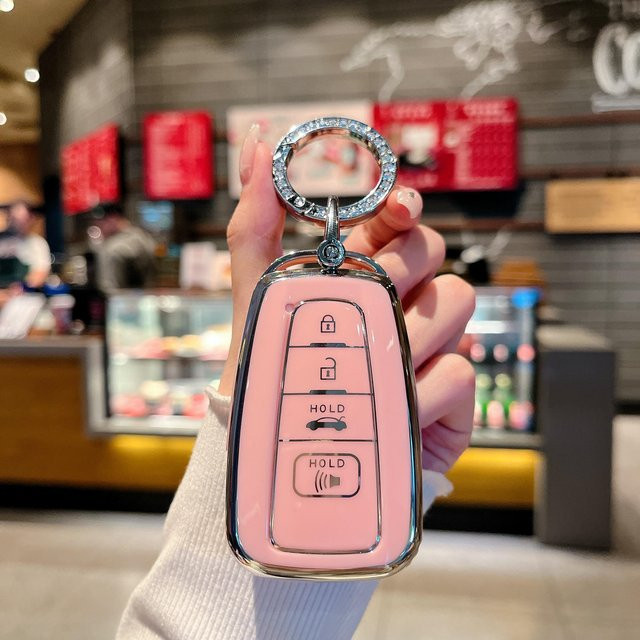 Schlüsselanhänger Hülle für Toyota mit Schlüsselring, 4-Tasten Schale in Pink und Silber, passend für Highlander, RAV4, Camry, C-HR, Corolla, Avalon und Prius (2018-2024) - Bild 1