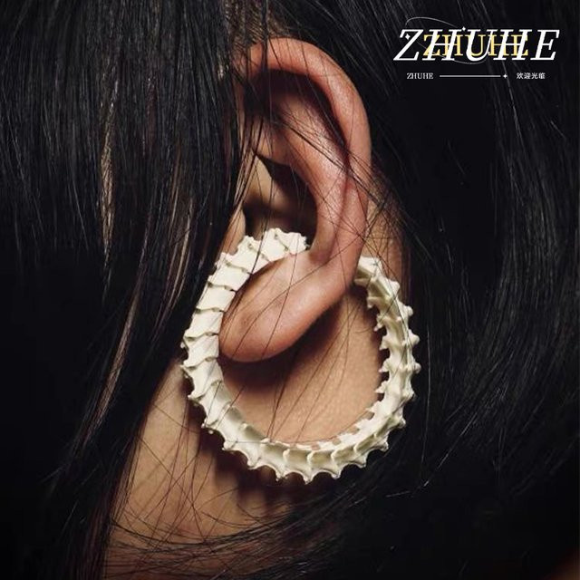 ZHUHE Ohrclip, Schlange Wirbelsäule Knochen, Weiß, Unisex - Bild 1