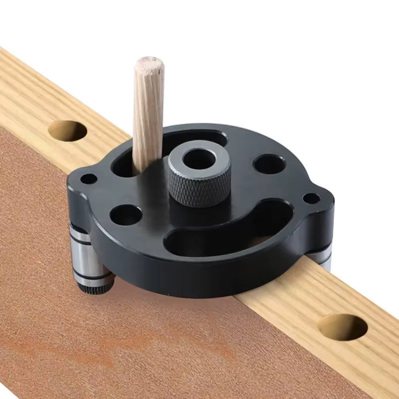 FNICEL Vertikale Taschenlochbohrlehre zur Selbstzentrierung für Dübellöcher 6/8/10mm in Rot und Schwarz für Holzbearbeitung und Zimmerei - Bild 5
