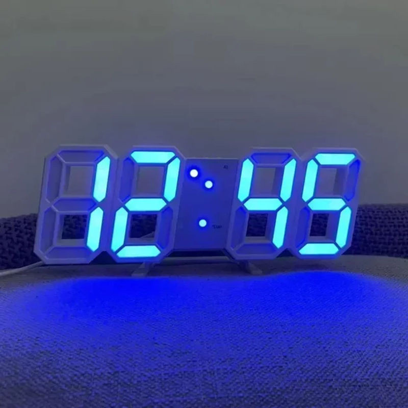 Moderne digitale LED Wanduhr und Tischuhr in Weiß mit Alarmfunktion und Beleuchtung, rechteckig aus Kunststoff, B/H/T: 12,5 x 5,5 x 5,5 cm - Bild 1