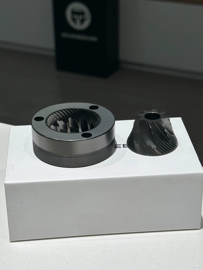 Starseeker Edge Plus Kaffeemühle mit 63mm Titanbeschichtetem Mahlwerk - Bild 2
