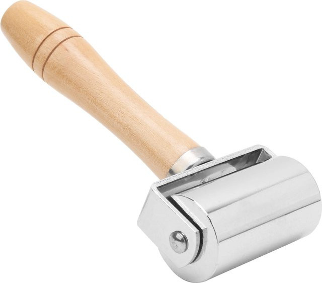 Leder Andrückkantenroller mit Holzgriff in Silber und Beige, Durchmesser: 60 mm - Bild 1