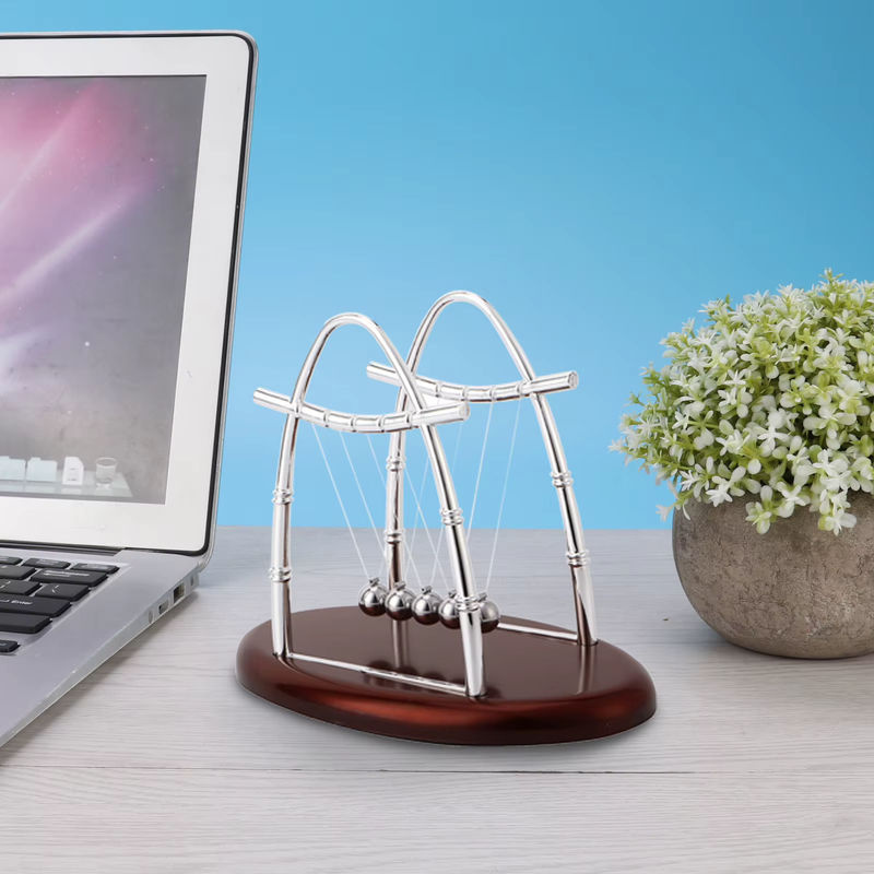 Qiilu Newtons Wiege Physik-Pendel aus Stahl als Deko-Ornament für deinen Schreibtisch - Bild 6