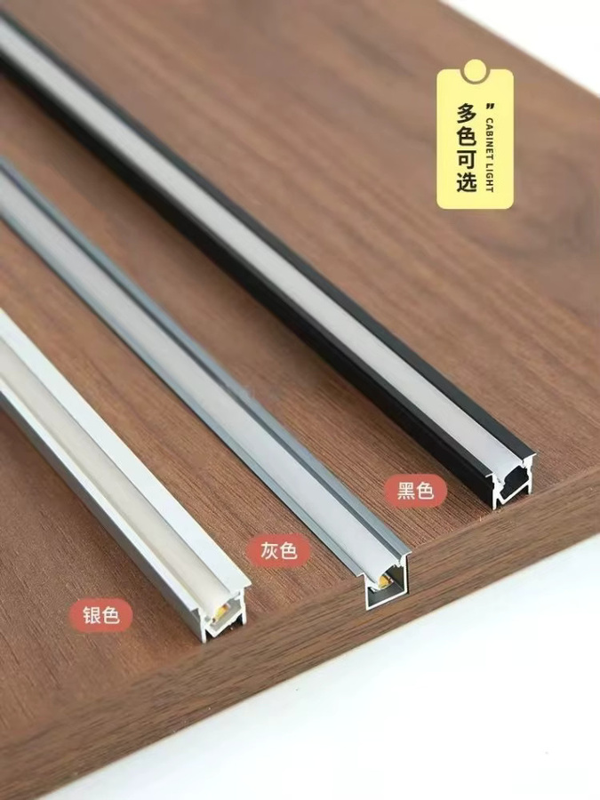 Ultradünnes LED-Aluminiumprofil für COB-Streifen in Warmweiß, Einbau-Lichtleiste mit 45 Grad Neigung für Möbel wie Kleiderschränke und Bücherregale, B/T/H: 1 x 1 x 1 cm - Bild 6