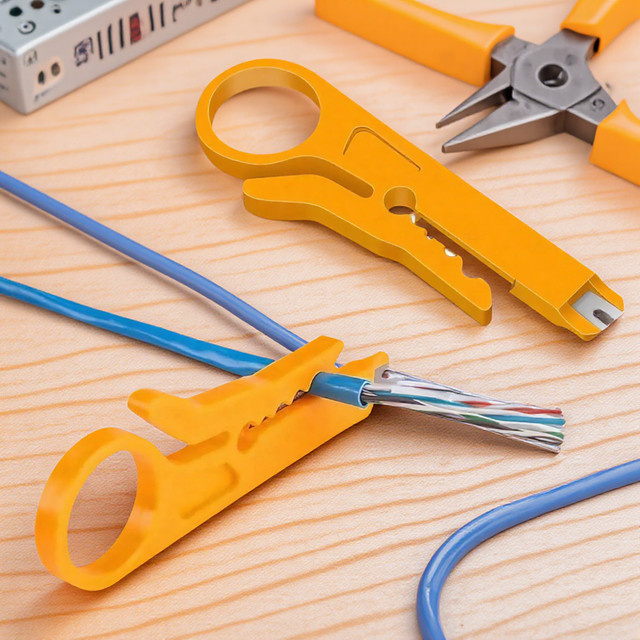 STONEGO Tragbare Abisolierzange und Crimpzange als Dual-Funktionswerkzeug für Ethernet-Kabel und Drähte - Bild 1