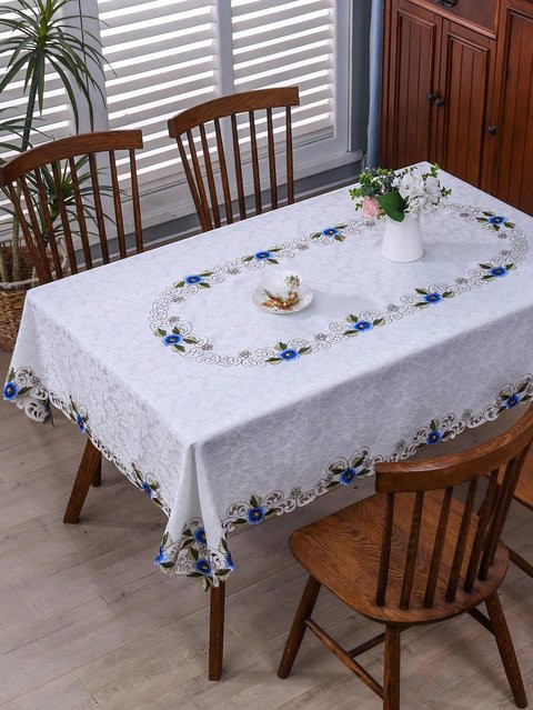 JMG Household Supplies Tischdecke aus Polyester mit floraler Jacquard-Webung und Stickereien, Weiß, B: 150 cm, L: 220 cm - Bild 1