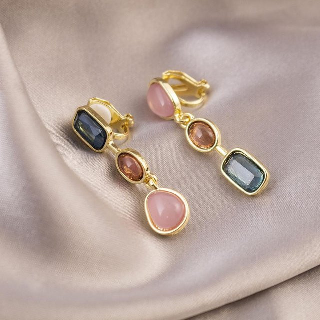 Ohrclips Dreieck, Messing, beige, Damen - Bild 1