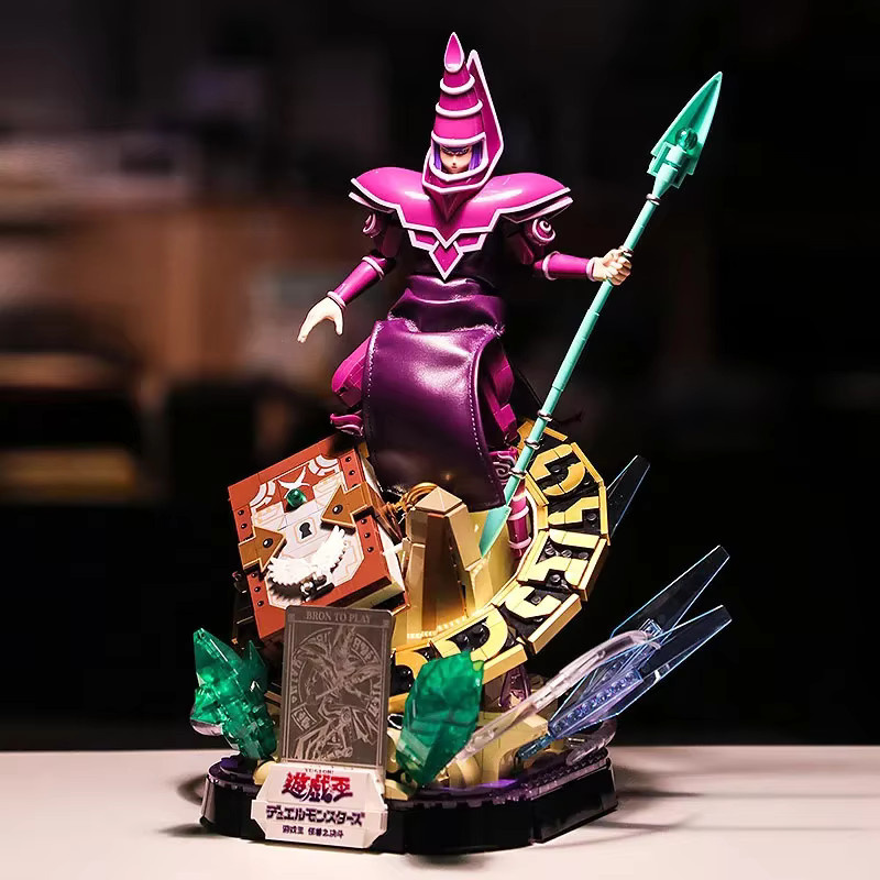 KONAMI Yu-Gi-Oh! Dunkler Magier Mini-Bricks Bausteine Modell aus Kunststoff in Lila - Bild 2