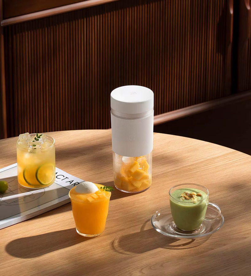 Mijia Tragbarer Entsafter und Elektrischer Mini-Mixer für Obst und Gemüse in Weiß - Bild 4