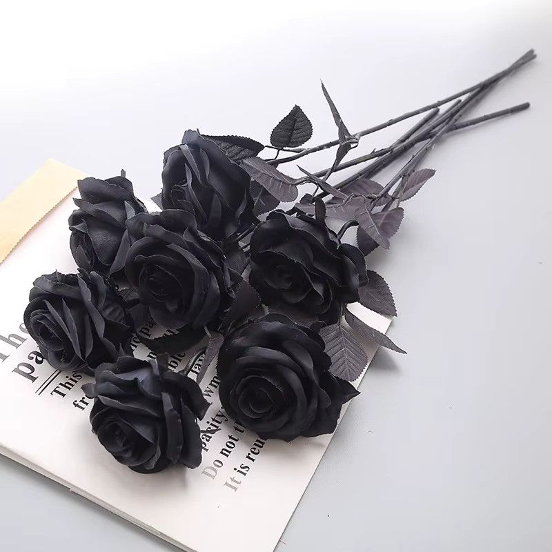 Uflower Einzelne Rose Schwarz als künstliche Dekoration im Gothic Stil für Halloween und Hausgarten - Bild 5