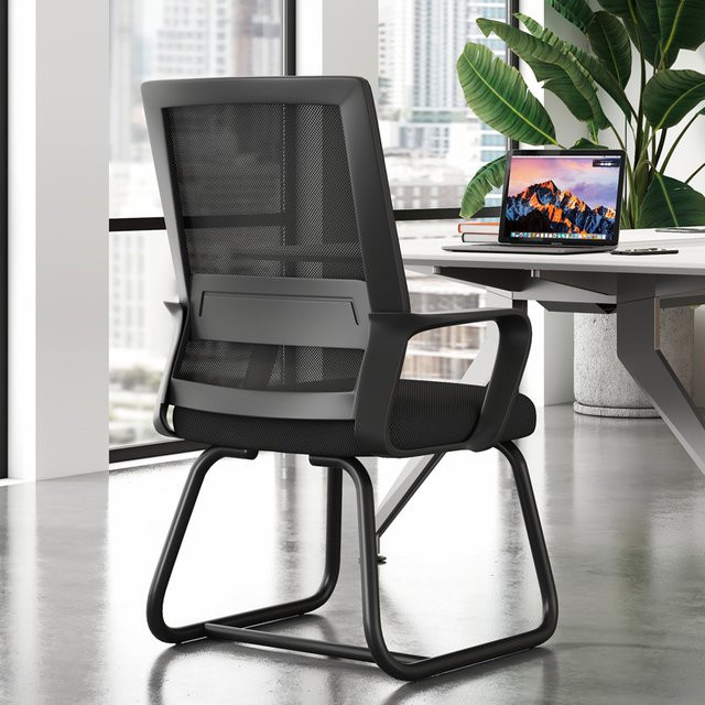 Ergonomischer Computerstuhl von LIUSHADUOLA in Schwarz mit Netzstoff und Metallgestell - Bild 1