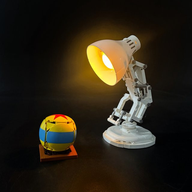 BYB LED-Beleuchtungsset für LEGO 21357 Pixar Luxo Jr. in Warmweiß - Bild 1