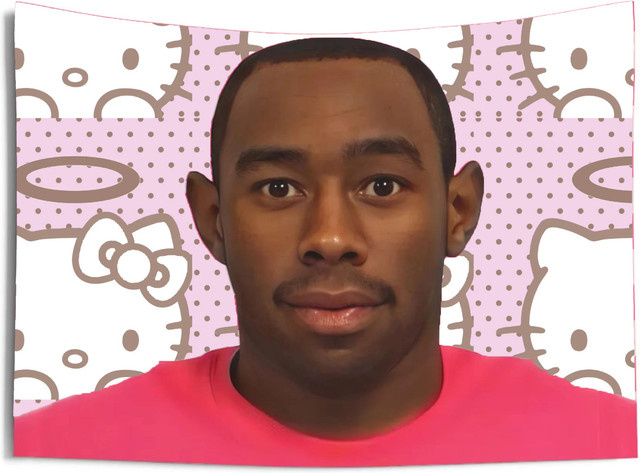 Sanrio Hello Kitty Tyler the Creator Wandteppich in Rosa, Rechteckige Wanddekoration mit Portrait-Motiv - Bild 1