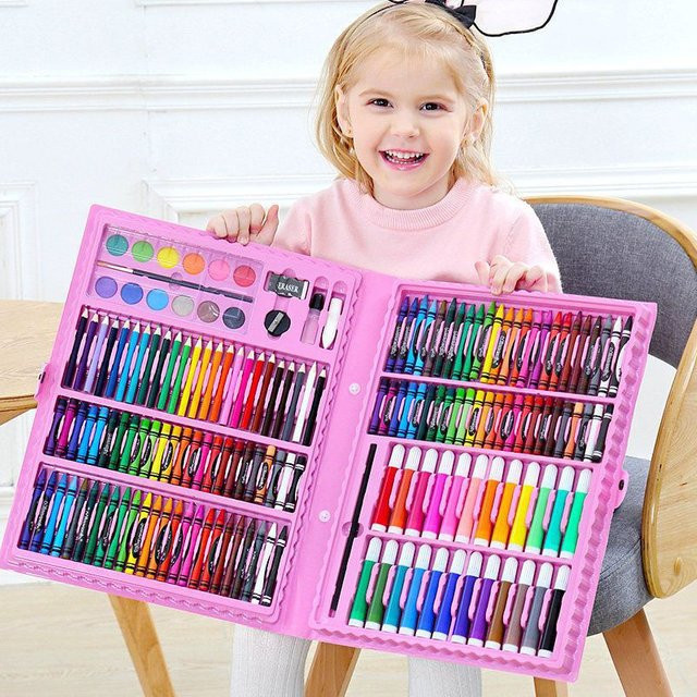 Umfangreiches Malset für Kinder mit Aquarellstiften, Kreiden und Reißbrett in Mehrfarbig und Blau - Bild 1